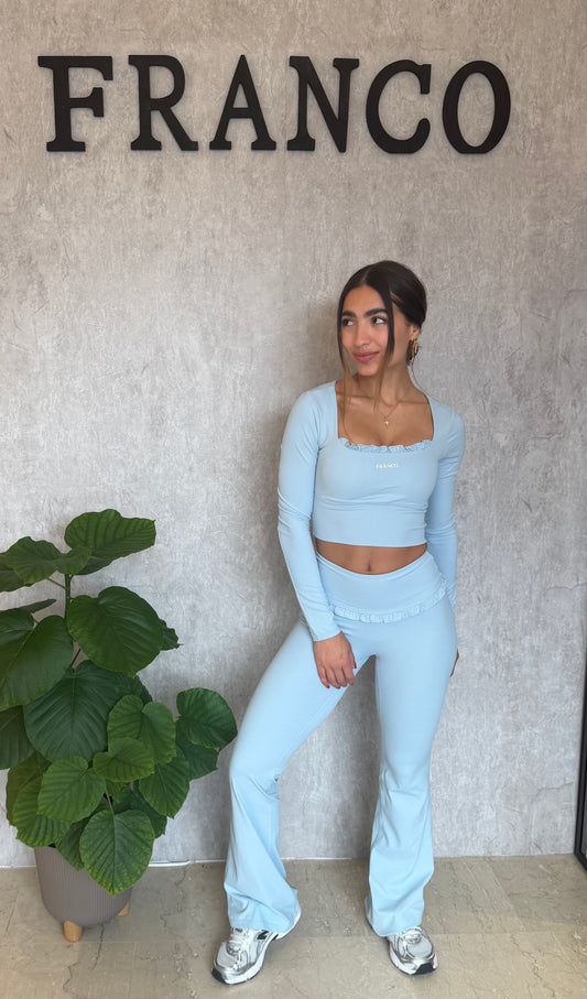 Isabel Blue