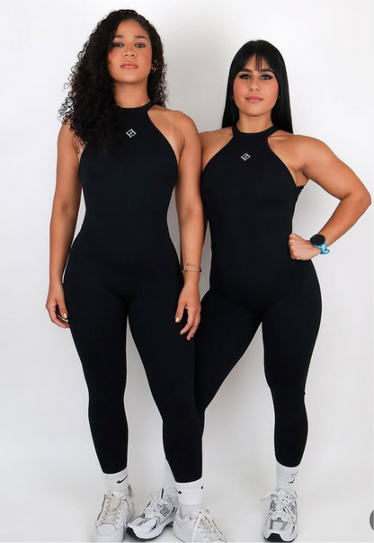 Valentina Jumpsuit 🤍