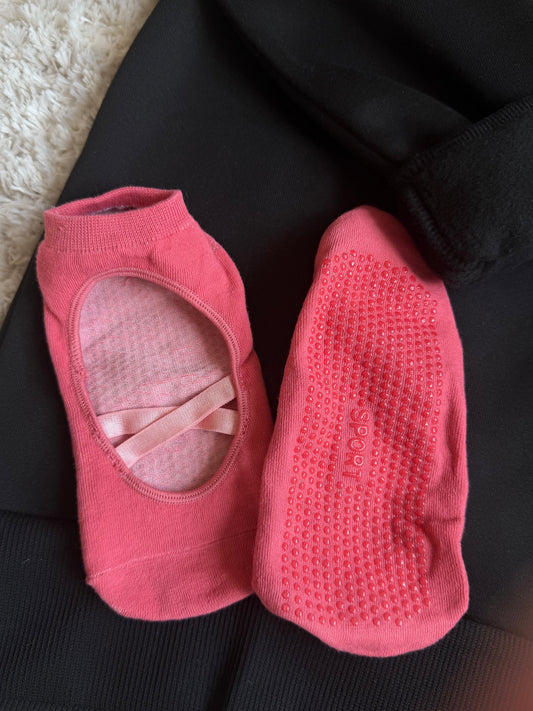 Short pink