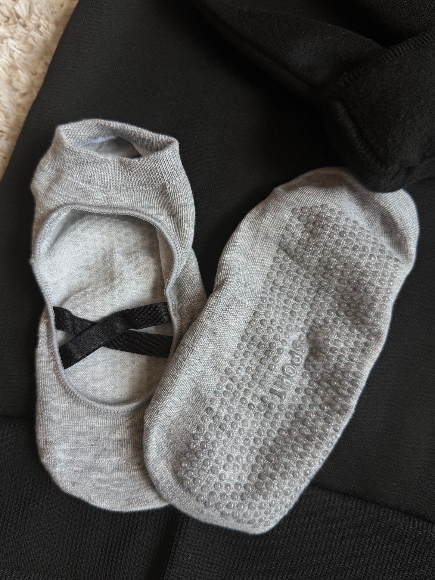 Gray short