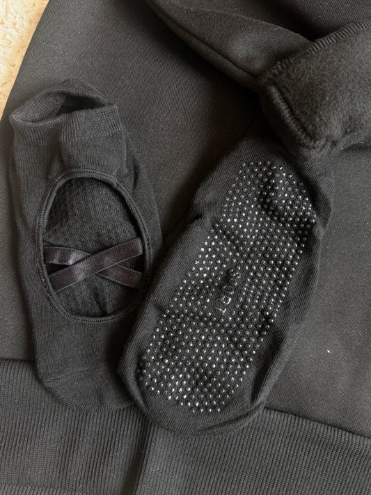Black short